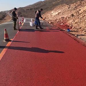 盐城一是彩钢瓦喷漆翻新，地面喷涂